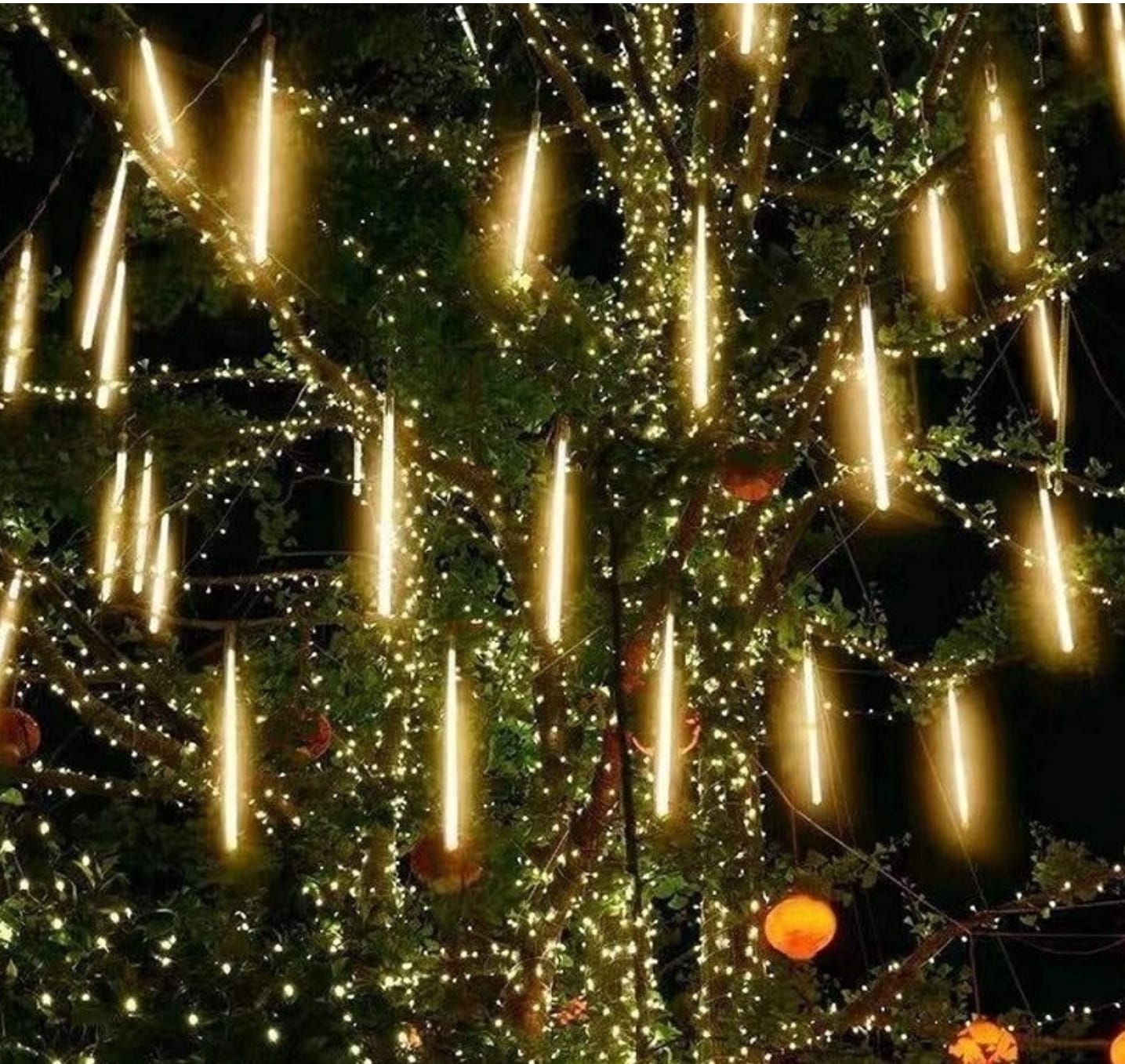 Instalatie cu efect de turturi curgatori LED, efect de ninsoare, alb cald